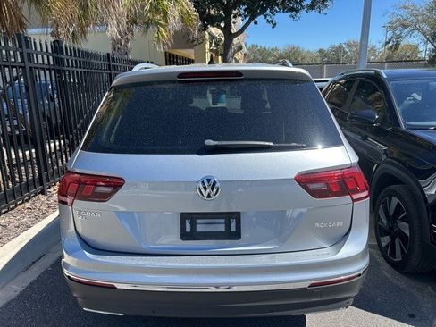 Used 2020 Volkswagen Tiguan SEL image 19
