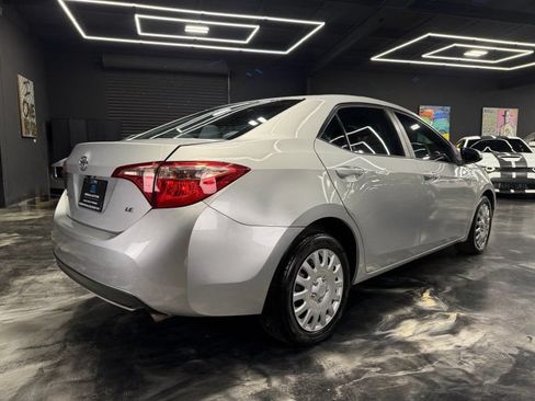 Used 2019 Toyota Corolla LE FWD image 5