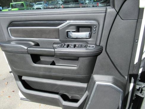 Used 2022 RAM 3500 Laramie image 17