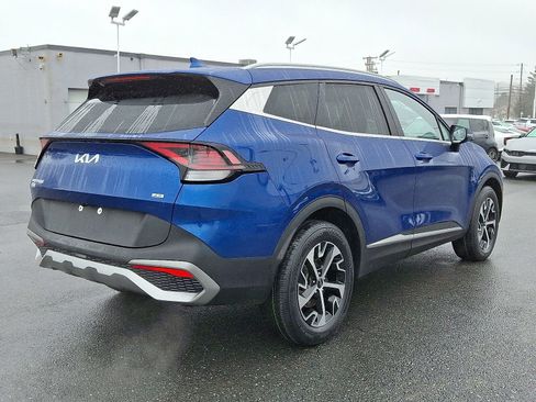 Used 2023 Kia Sportage EX image 4