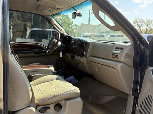 Used 2007 Ford F350 Lariat image 7