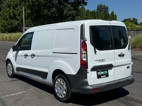 Used 2018 Ford Transit Connect XL FWD image 4