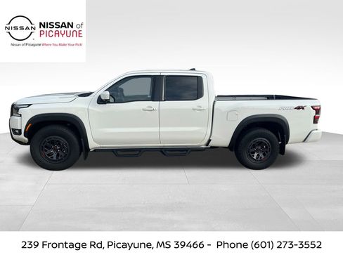 New 2026 Nissan Frontier PRO-4X w/ Pro-4x Convenience Package AWD/4WD image 2
