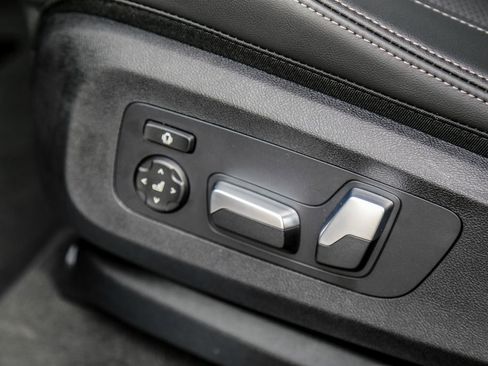 New 2026 BMW X5 xDrive50e w/ M Sport Package image 21