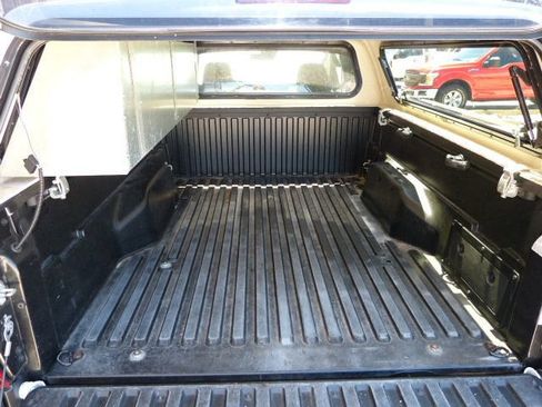 Used 2022 Toyota Tacoma SR image 14