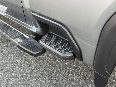 New 2026 GMC Sierra 2500 SLT w/ SLT Premium Package image 32