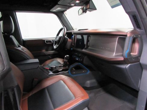 Certified 2022 Ford Bronco Outer Banks AWD/4WD image 17