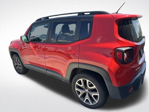 Used 2015 Jeep Renegade Latitude w/ Trailer Tow Group AWD/4WD image 7