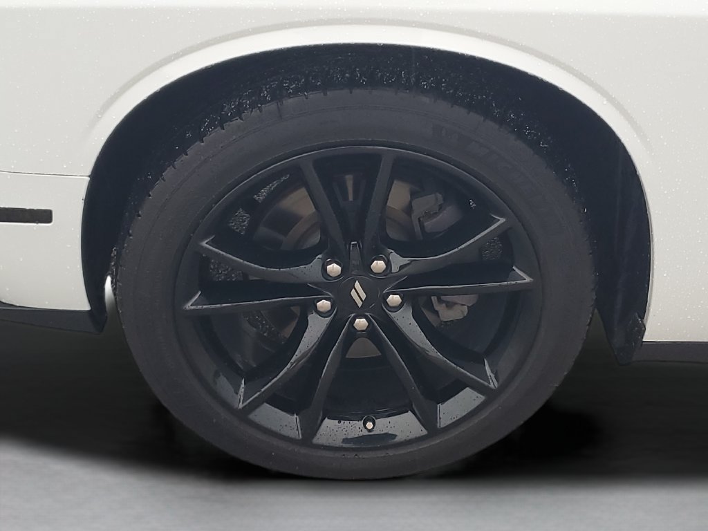 Used 2018 Dodge Challenger SXT Plus RWD image 25