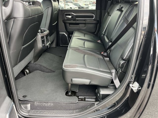 New 2027 RAM 2500 Laramie AWD/4WD image 20