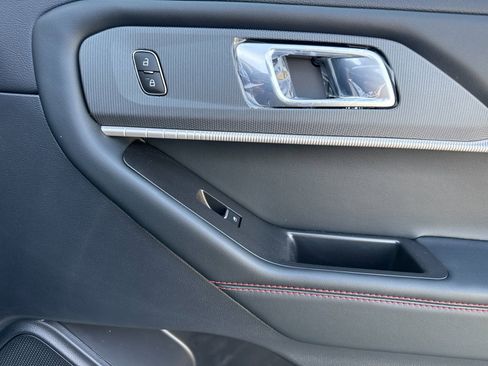 New 2025 Ford Explorer ST image 18