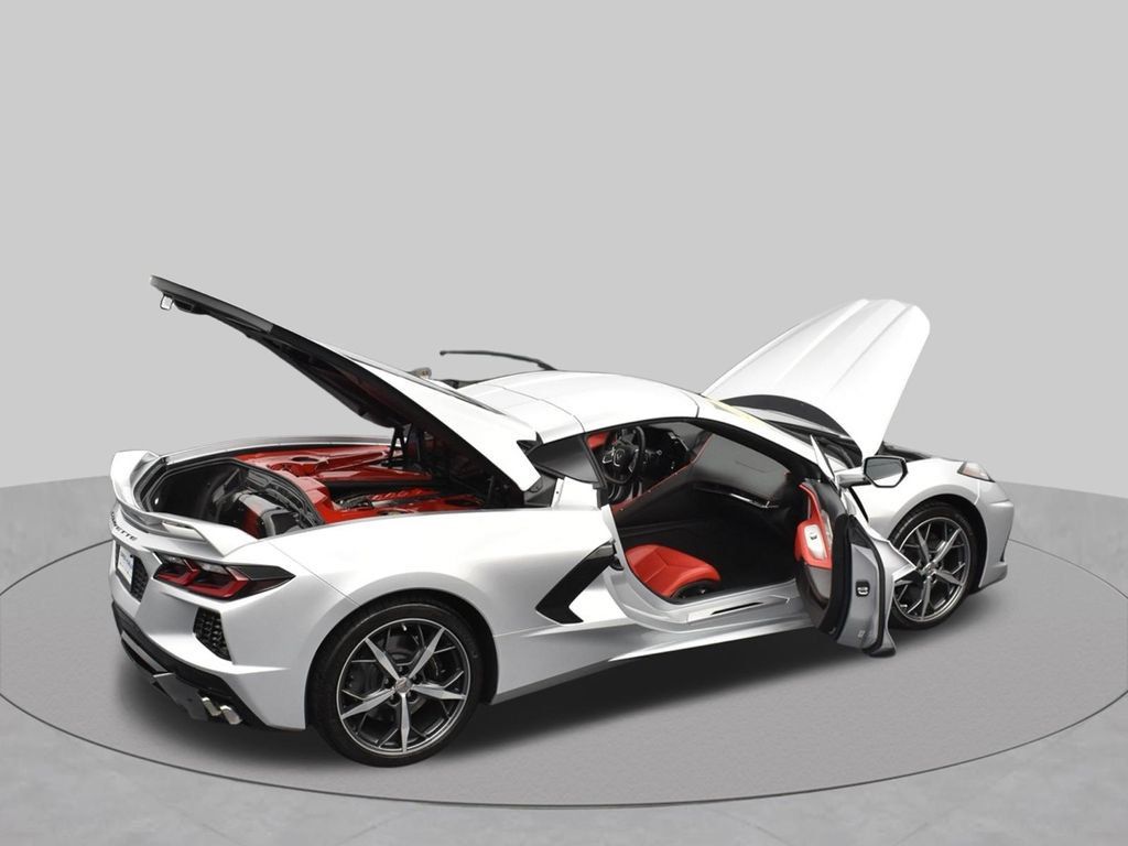 Used 2020 Chevrolet Corvette Stingray Preferred Cpe w/ 2LT Preferred Equipment Group RWD image 28