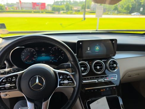 Used 2020 Mercedes-Benz GLC 300 image 6