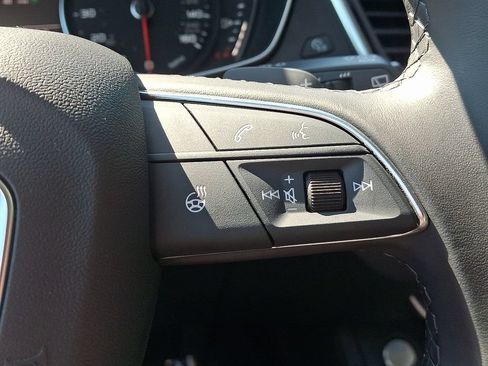 Certified 2023 Audi Q5 2.0T Premium w/ Convenience Package AWD/4WD image 24