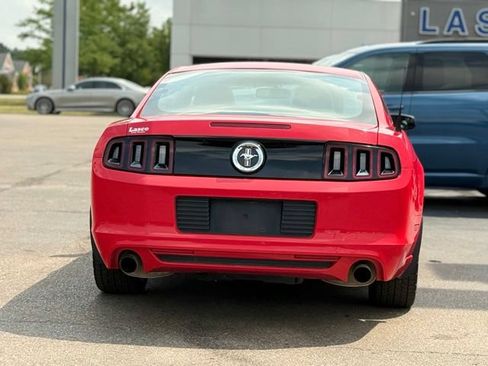 Used 2014 Ford Mustang Coupe w/ V6 Performance Package RWD image 32