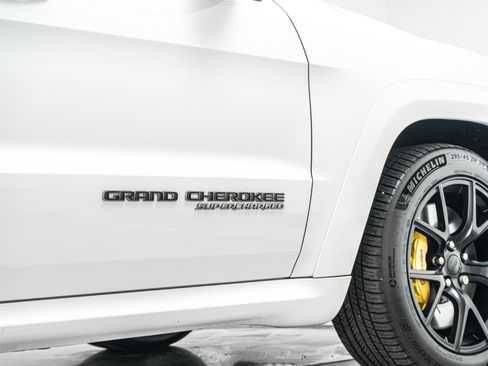 Used 2021 Jeep Grand Cherokee Trackhawk AWD/4WD image 36