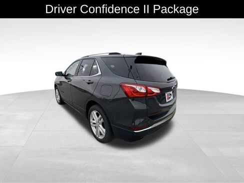 Used 2020 Chevrolet Equinox LT w/ Sport Edition image 5