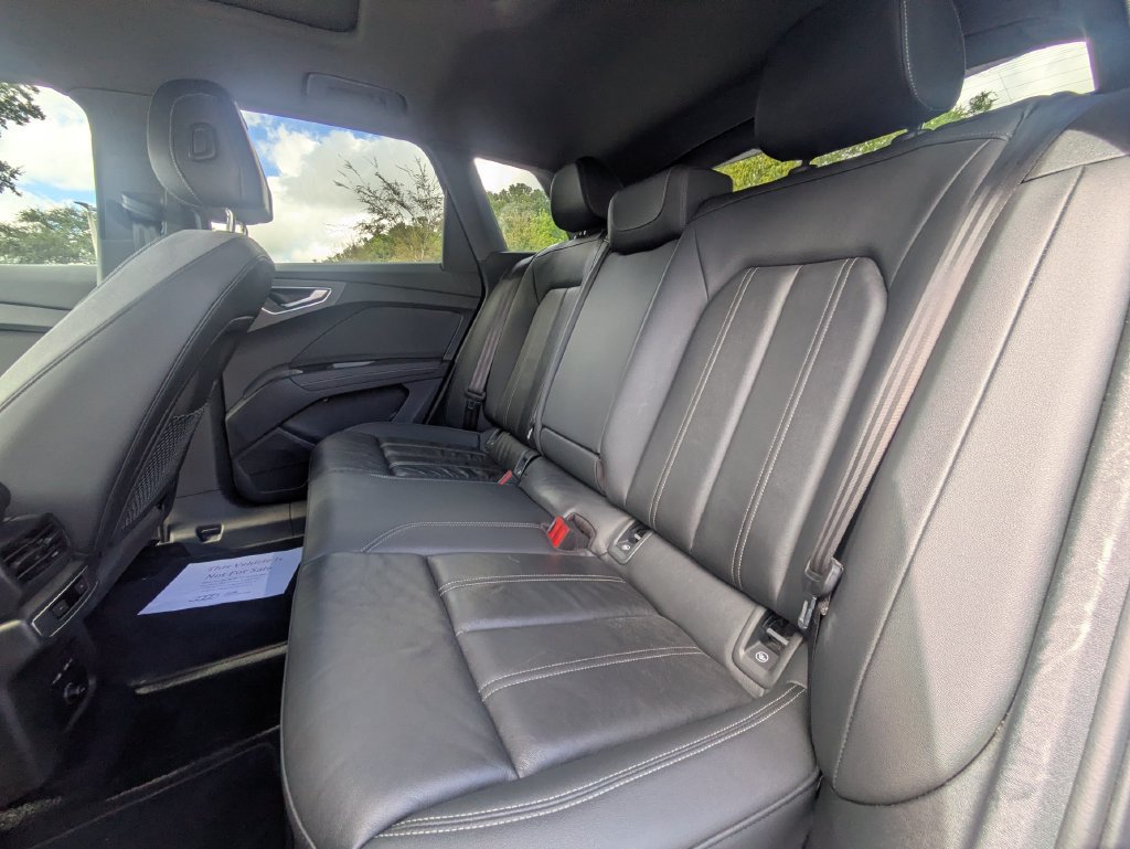 Used 2023 Audi Q4 e-tron Premium Plus w/ Premium Plus RWD image 25