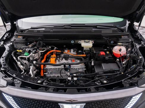 New 2026 Cadillac Optiq Sport 1 image 34