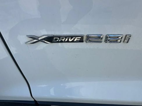 Used 2017 BMW X3 xDrive28i AWD/4WD image 10