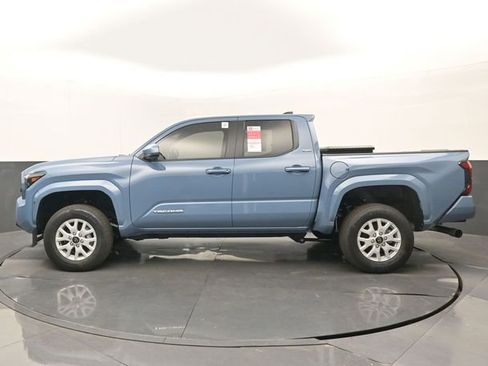 New 2026 Toyota Tacoma SR5 RWD image 20