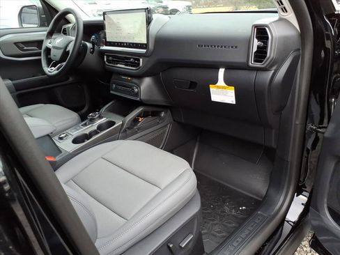 New 2025 Ford Bronco Sport Badlands w/ Badlands Tech Package AWD/4WD image 9