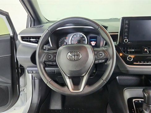 Used 2022 Toyota Corolla SE image 18