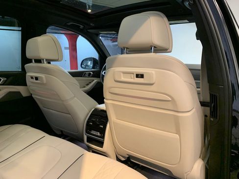 Used 2020 BMW X5 xDrive40i w/ M Sport Package AWD/4WD image 58