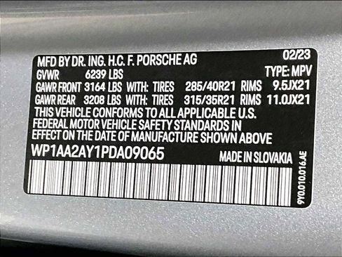 Used 2023 Porsche Cayenne image 35