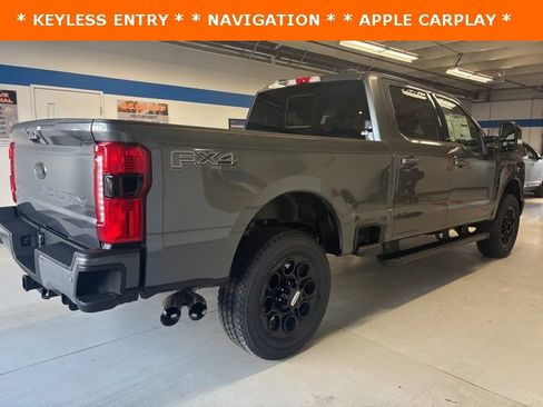 New 2026 Ford F250 Lariat w/ Black Appearance Package image 4