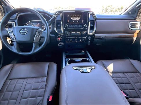 Certified 2023 Nissan Titan Platinum Reserve w/ Moonroof Package image 14