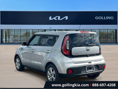 Used 2019 Kia Soul FWD image 4