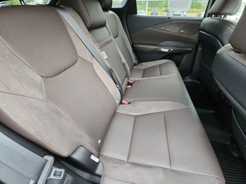 Used 2025 Lexus RX 350 AWD w/ Convenience Package image 30
