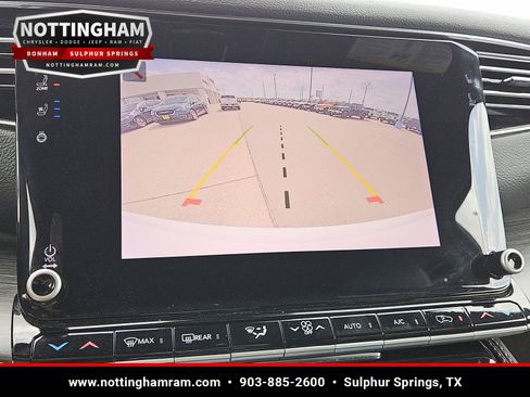 Used 2024 Jeep Wagoneer Series II AWD/4WD image 15