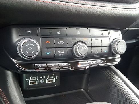 Used 2026 Dodge Durango GT AWD/4WD image 15