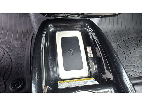 Used 2016 Toyota Prius Four w/ Advanced Technology Package FWD image 25