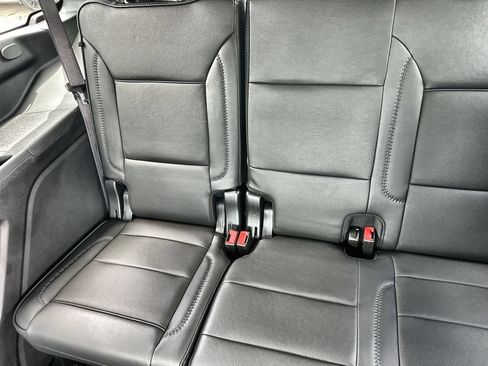 New 2026 GMC Yukon Denali w/ LPO, Floor Liner Package RWD image 18