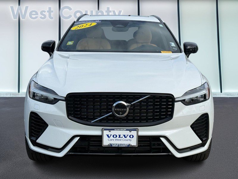 Used 2024 Volvo XC60 T8 Ultimate w/ Protection Package Premier AWD/4WD image 10