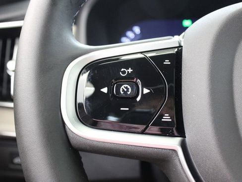 New 2026 Volvo XC90 B5 Ultra w/ Protection Package AWD/4WD image 27