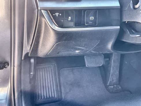 Used 2023 Kia Sportage EX FWD image 29