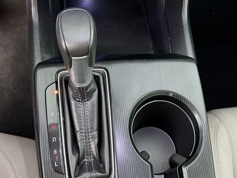 Used 2024 Honda Civic EX image 18