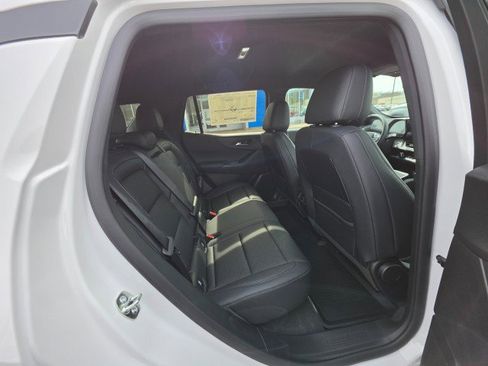 New 2026 Chevrolet Equinox LT image 15