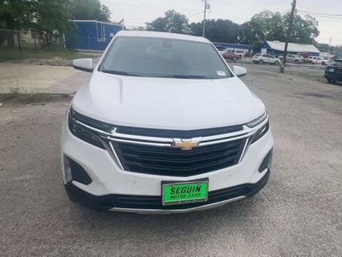Used 2022 Chevrolet Equinox LT FWD image 3