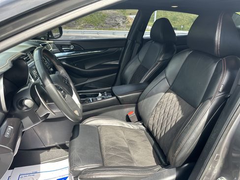 Used 2019 Nissan Maxima SR w/ Premium Package FWD image 21