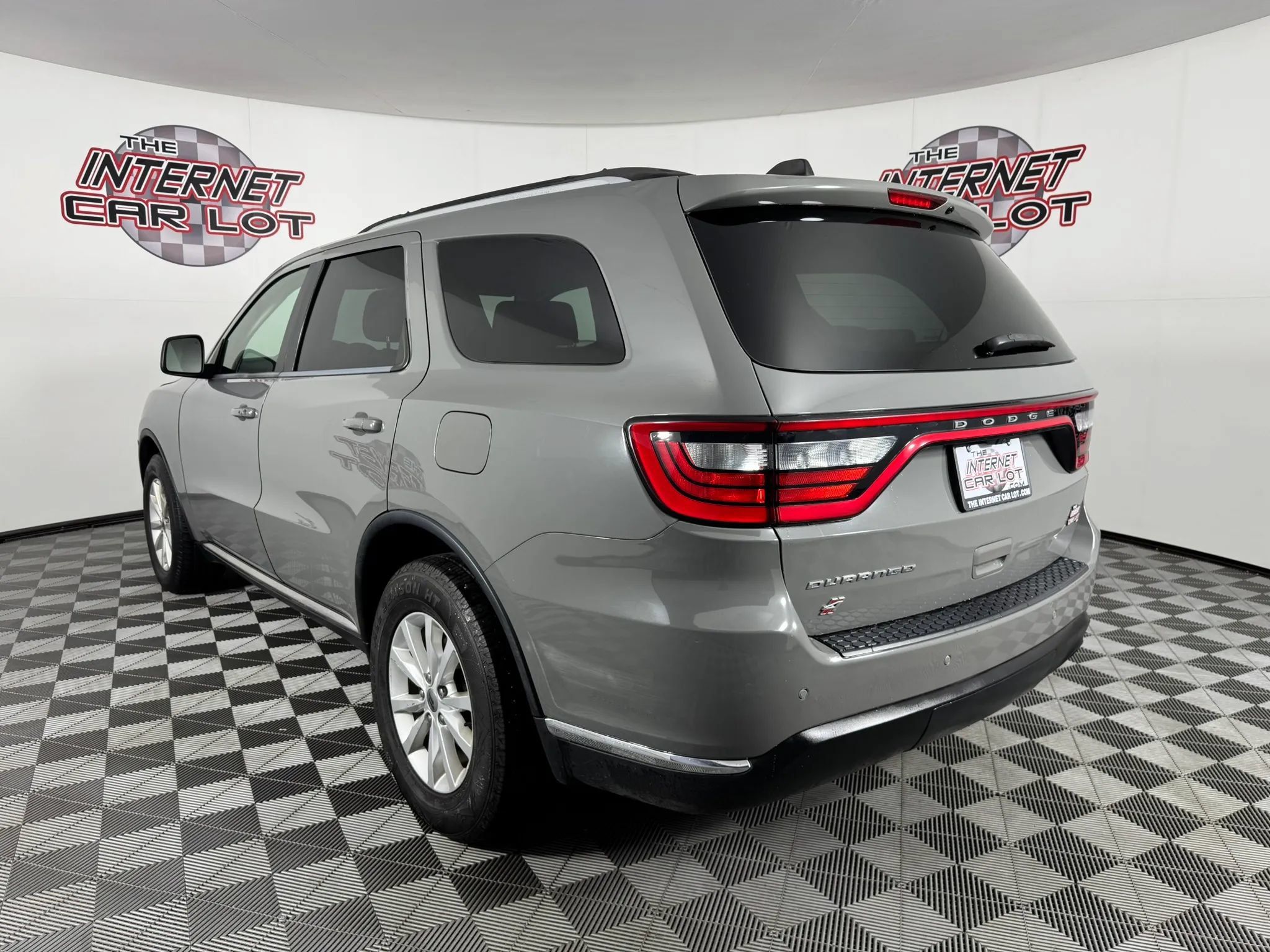 Used 2020 Dodge Durango SXT AWD/4WD image 5