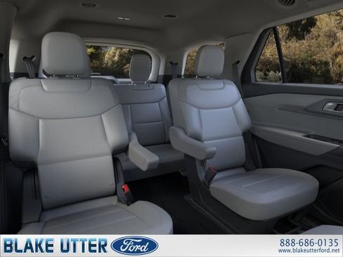 New 2026 Ford Explorer Active w/ Active Comfort Package RWD image 11