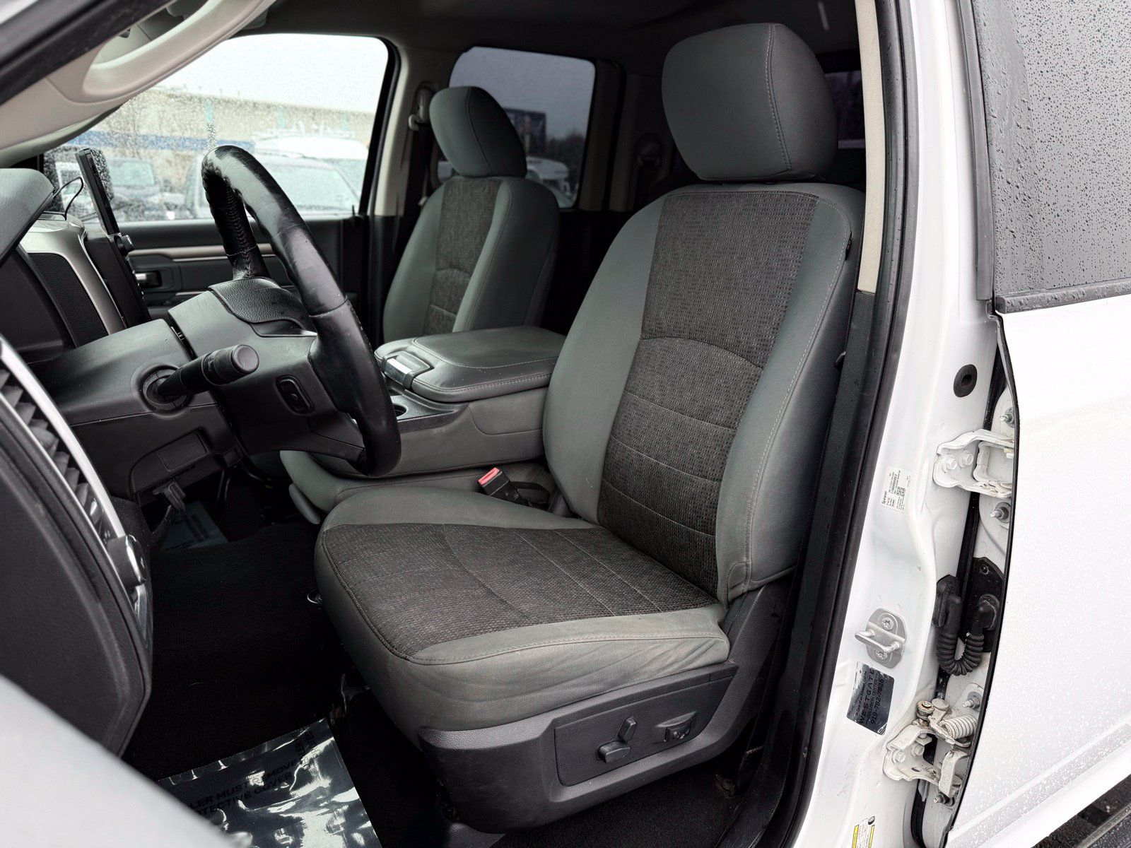 Used 2016 RAM 1500 Big Horn AWD/4WD image 19
