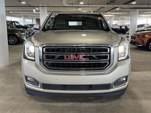 Used 2015 GMC Yukon XL SLT AWD/4WD image 5