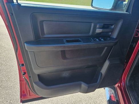 Used 2013 RAM 1500 Express RWD image 10