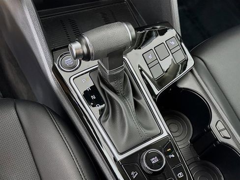 Used 2023 Kia Sportage EX FWD image 19